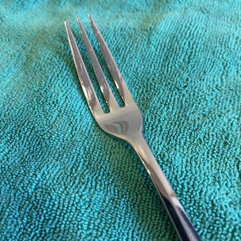 Gorham Colonial Tipt Stainless Steel 3 Tine Dinner Fork Glossy Finish 8 1/8